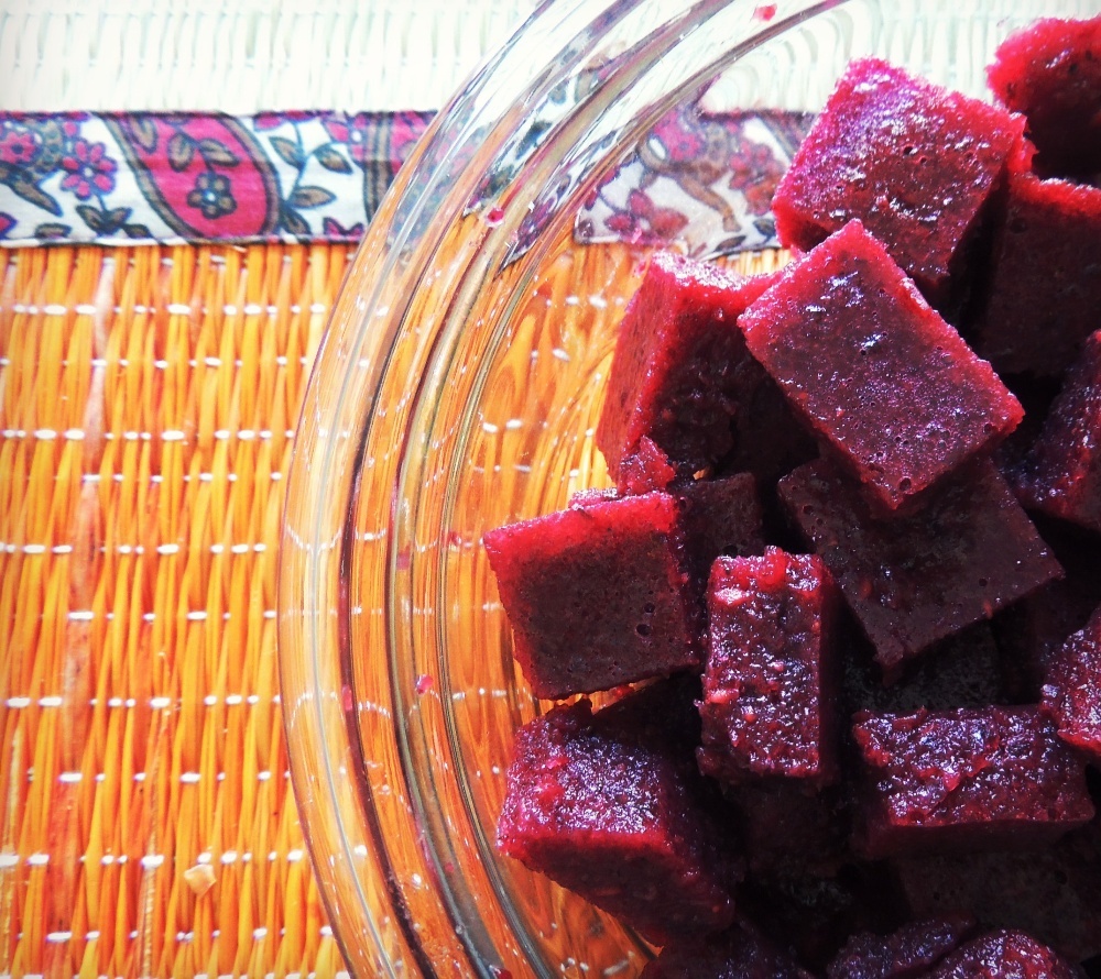 berry-gelatin-squares.jpg