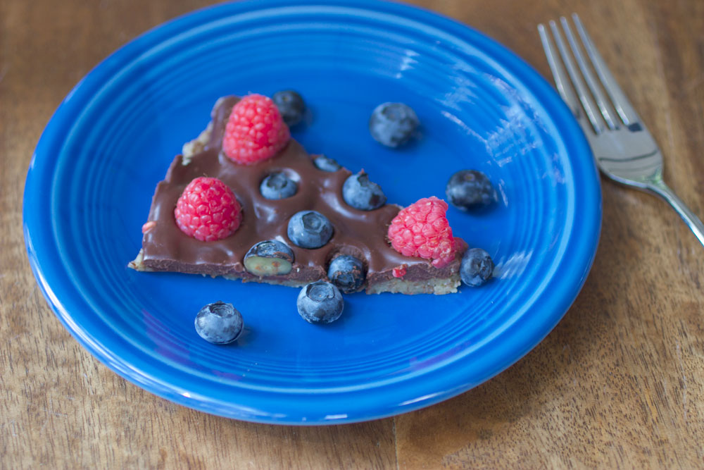 No-Bake Chocolate Berry Slices: A real food dessert | The Radiant Life Blog